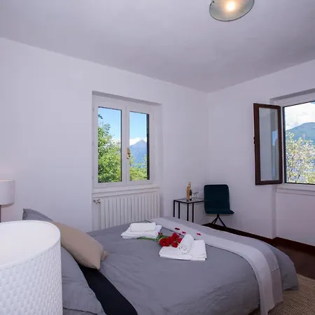 דירה Sleeps 6